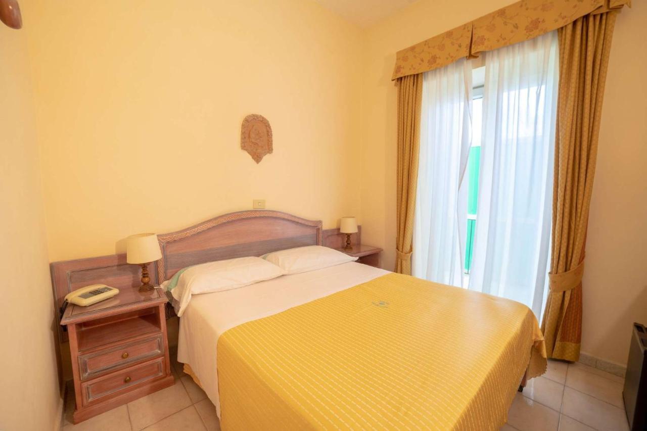 Hotel Royal Terme Ischia Exterior photo